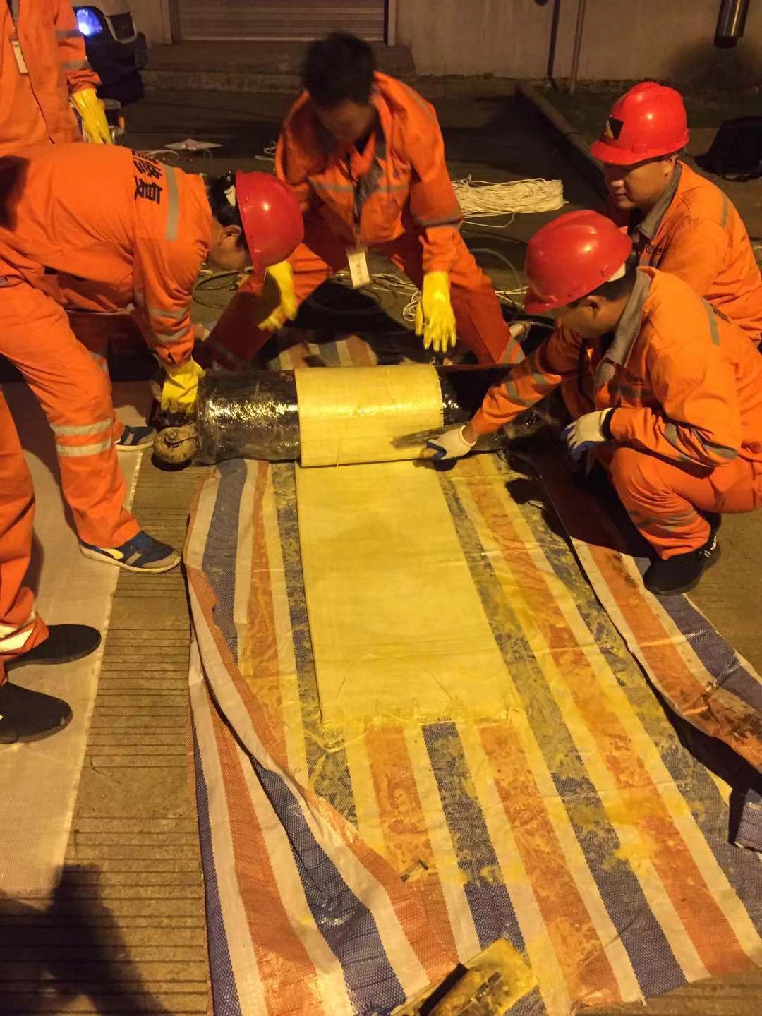 晋源CIPP局部树脂固化法