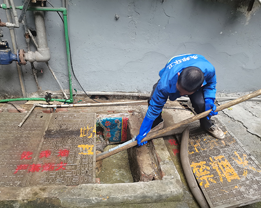 晋源清掏化粪池